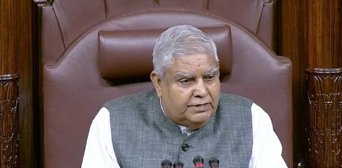 विनेश फोगाट के मुद्दे पर राज्यसभा में विपक्ष का हंगामा, सभापति ने छोड़ा आसन